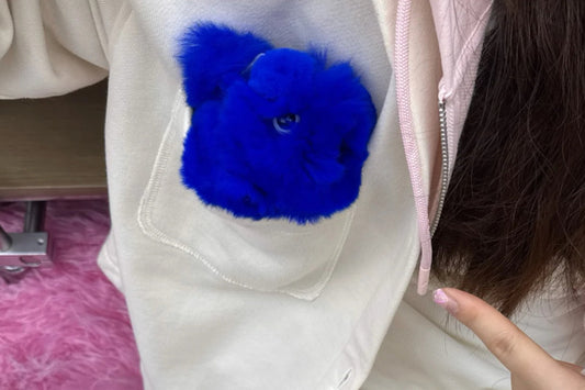 💙 The ENTP’s Unexpected Anchor: A FUFUSOUL × RESIMPLE Co-branded Plush That Finally Matches My Chaotic Energy