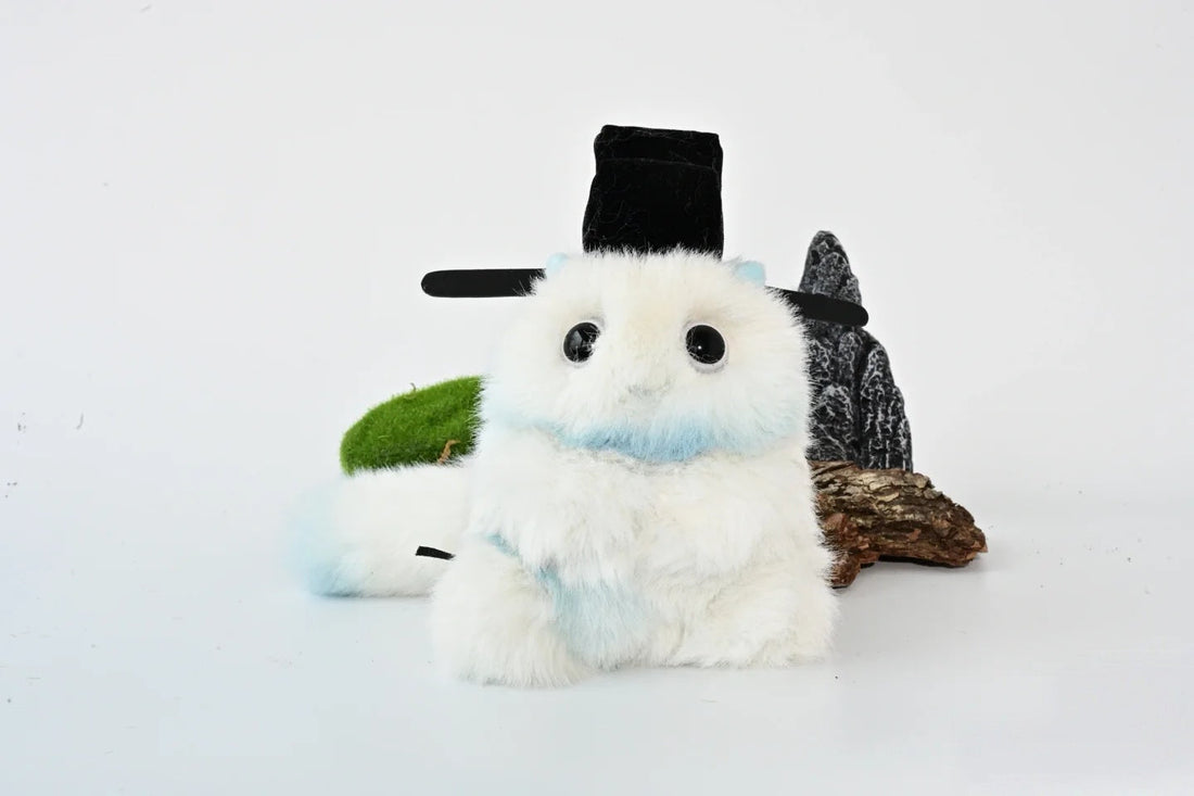 The Literary Elegance of Jasmine Tea: How the "Fufu De Shou" Scented Plush, Designed for ISFPs, Can Heal You